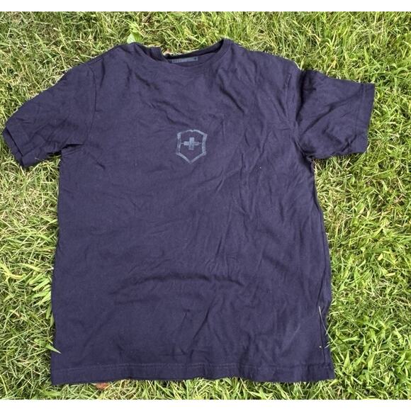 Victorinox Classic Swiss Army Tee Mens Large T-shirt Excellent! - Picture 1 of 6